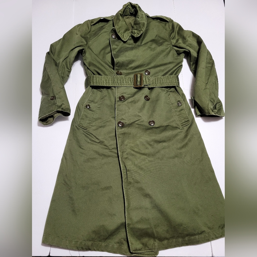Military-Inspired Olive Green Field Trench Coat with Belt